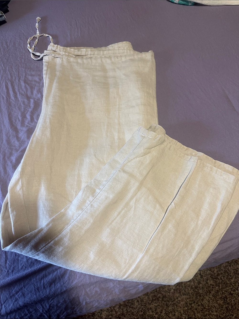 Women’s Lightweight Drawstring Linen Capris in Beige